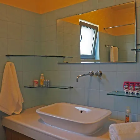Casa Muraglia/under Castle Holiday home *