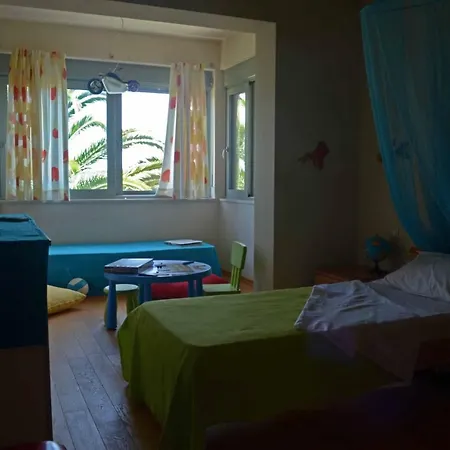 Holiday home Casa Muraglia/under Castle Travliata